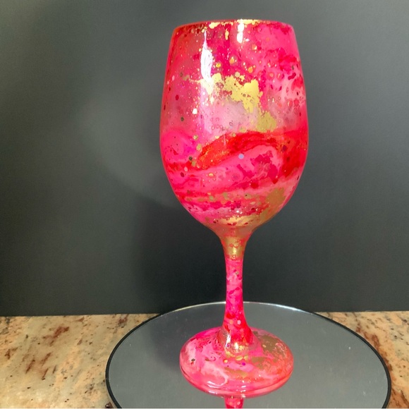 Handcrafted “Pink Party Girl ” Custom Large Wine Glass. 20 oz - Picture 5 of 10